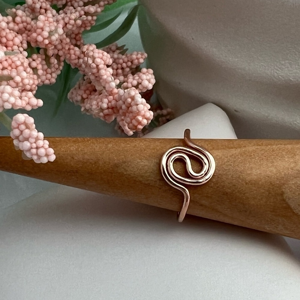 𝅺TOE Ring 14K Rose Gold Filled Yin Yang